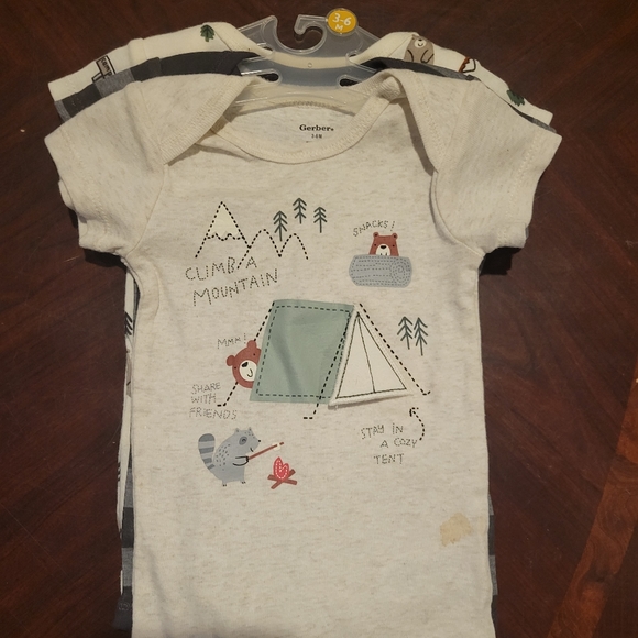 3 to 6 month boys - Picture 1 of 4